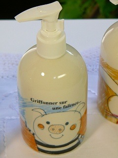 Facil �����ץܥȥ�