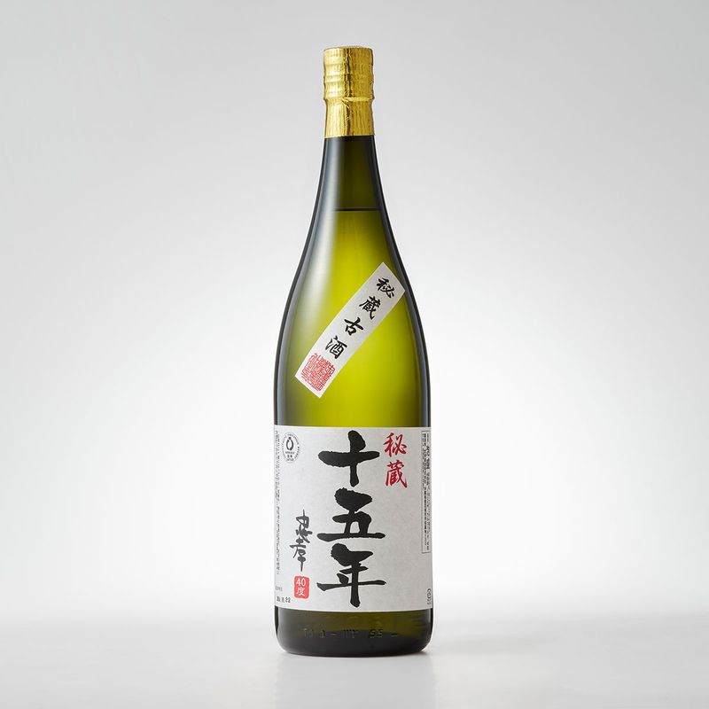 沖縄泡盛古酒「甕熟成18年古酒43度100ml」と「The Vanilla14年古酒100ml」