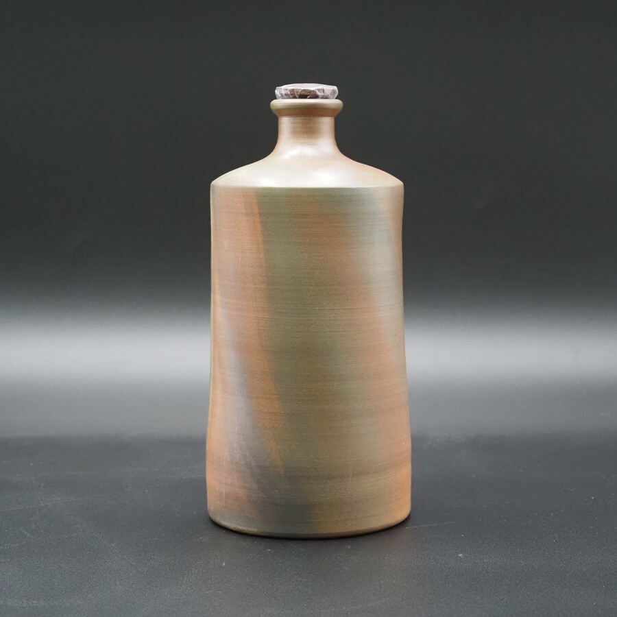 【アウトレット(B級)品】忠孝オリジナル陶器「琉球城焼 900ml空甕 シリコン蓋付き・窯変あり」