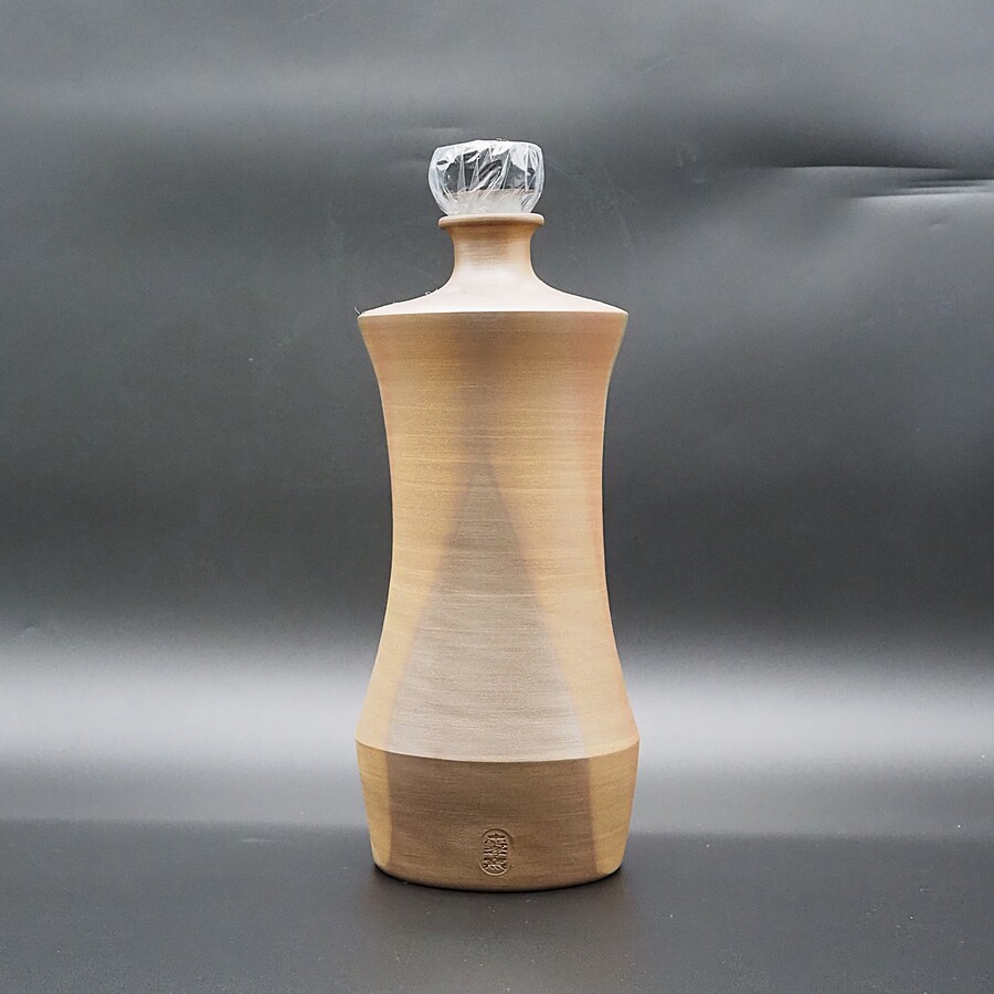 忠孝オリジナル陶器「忠孝窯 一升空甕（1800ml) シリコン蓋付き・窯変あり」