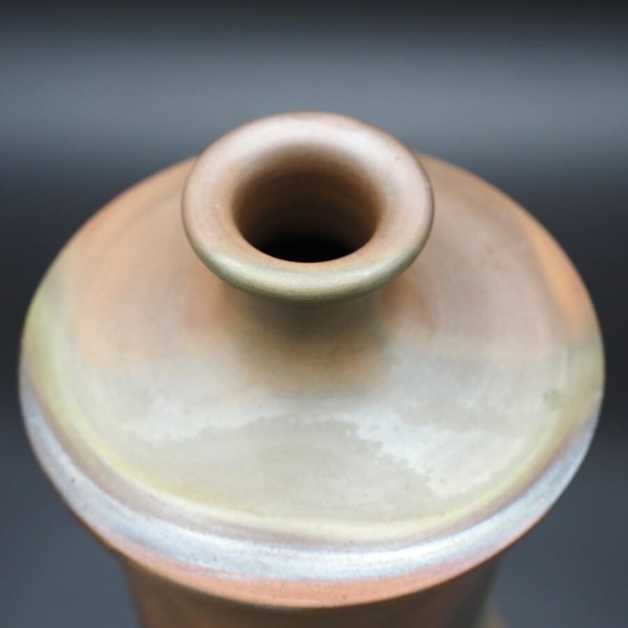 忠孝オリジナル陶器「忠孝窯 一升空甕（1800ml) シリコン蓋付き・窯変あり」