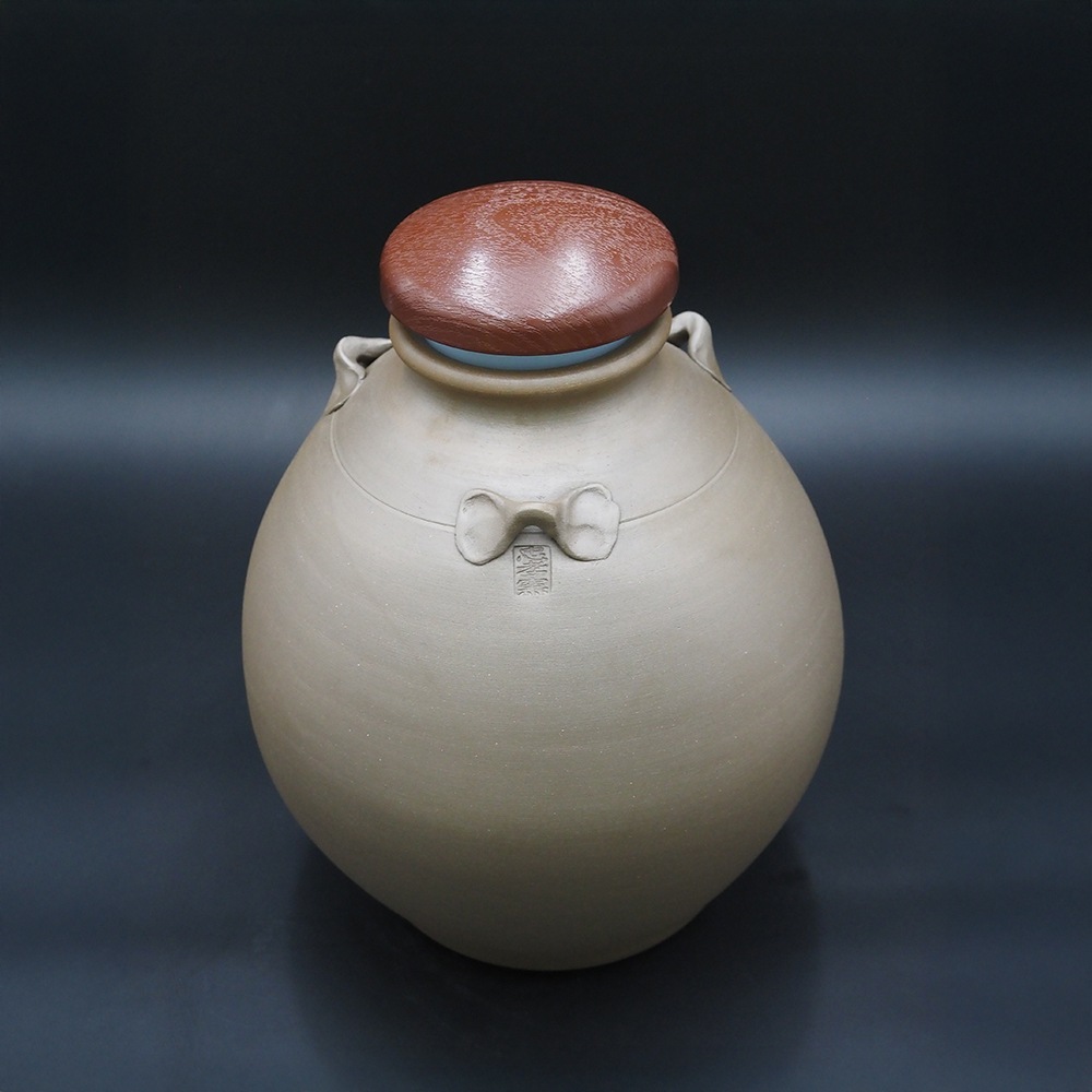 【アウトレット(B級)品】忠孝オリジナル陶器「琉球城焼 三升空甕（5400ml) シリコン蓋付き　窯変なし」