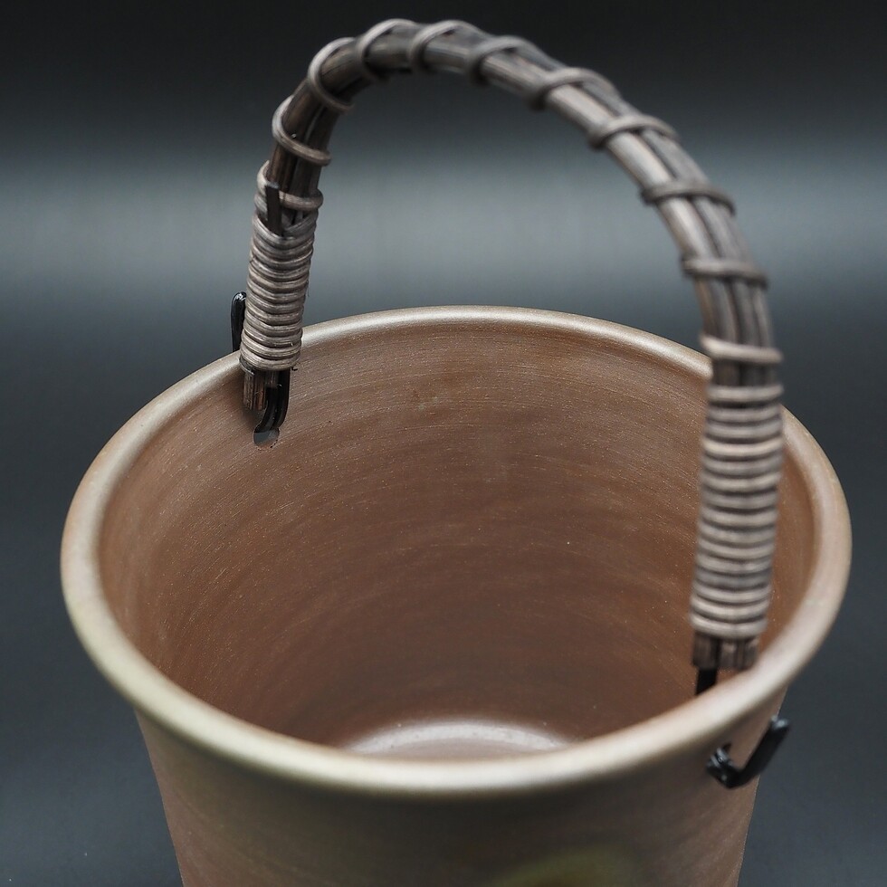 アウトレット(B級)品】忠孝窯オリジナル陶器「アイスペール（窯変なし）」