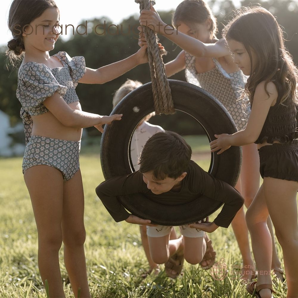 son and daughter swim wear 大人用 美品 楽天市場】【プライスダウン14878円→5951円】【送料無料】Bora