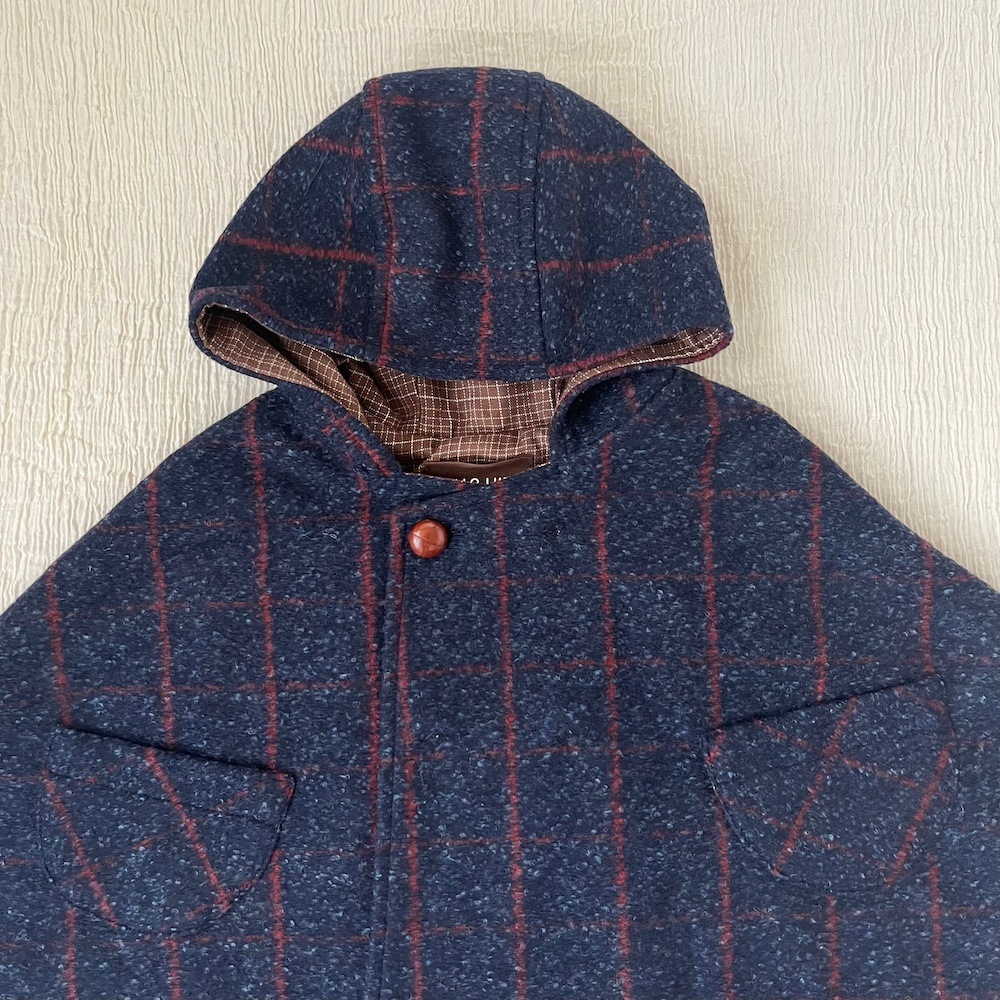 hello Lupo poncho 2-3y