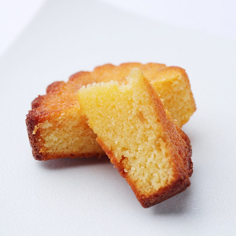 【パレドリュンヌ】　中国飯店オリジナル月餅型焼き菓子