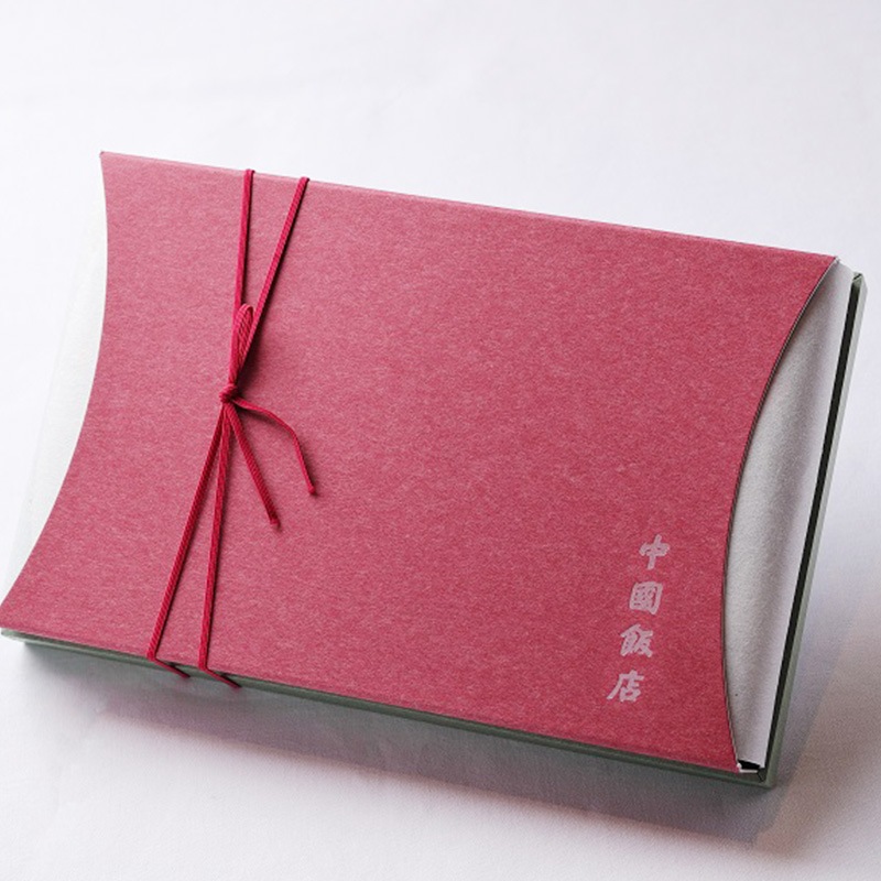 【パレドリュンヌ】　中国飯店オリジナル月餅型焼き菓子