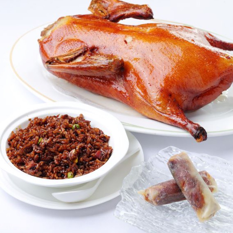 北京ダック4本と鴨肉入りたまり醤油の五目炒飯セット