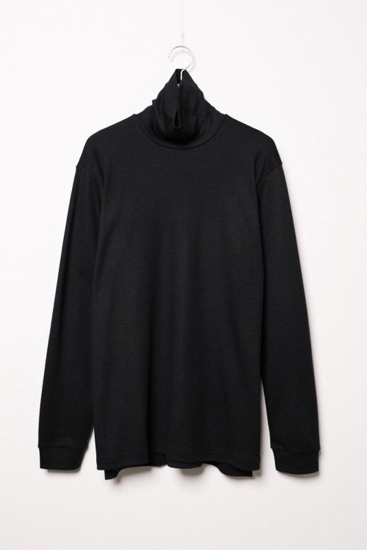 TURTLE NECK T-SHIRT (Black) Z-017-8003