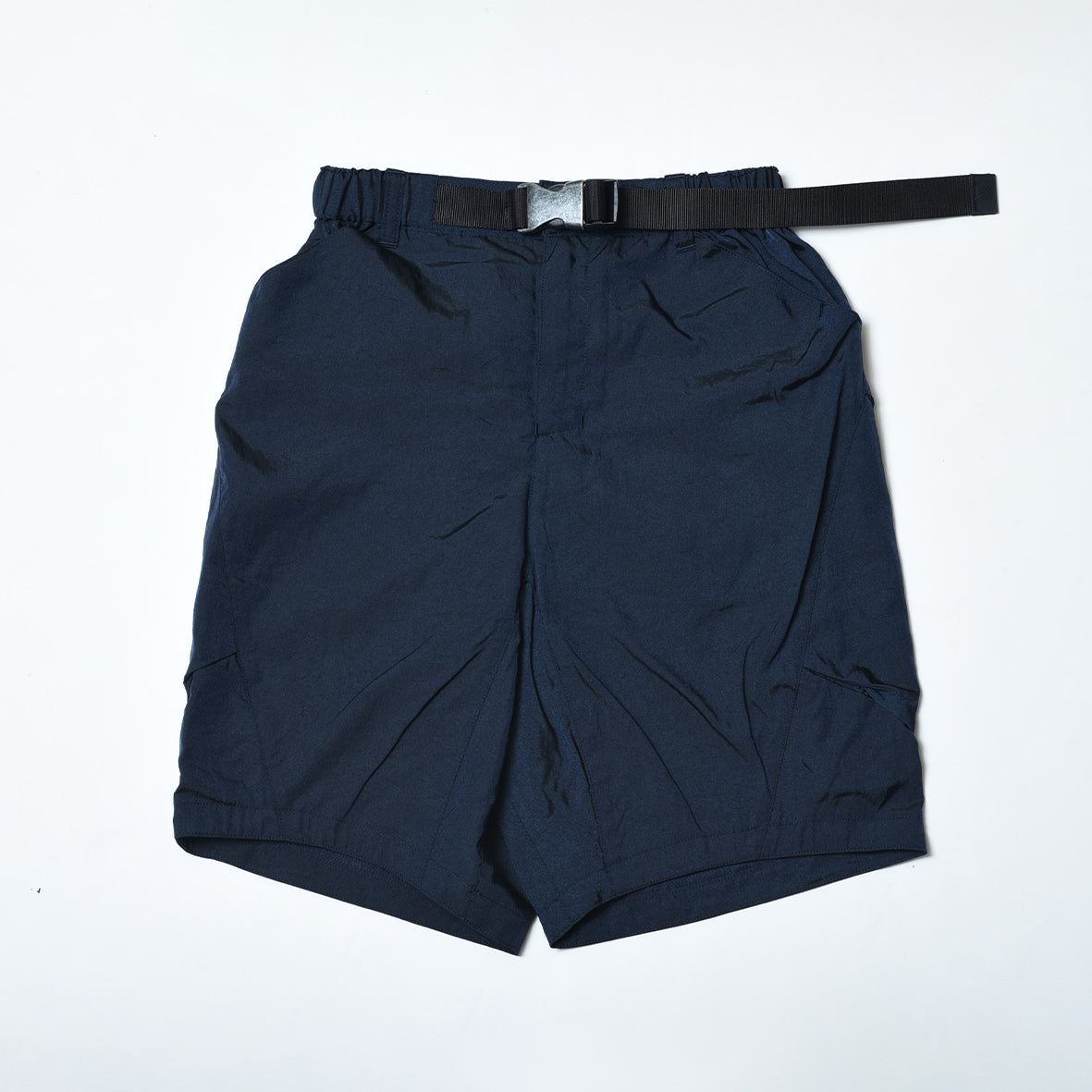 charbon / LIMONTA NYLON CARGO SHORTS BLACK