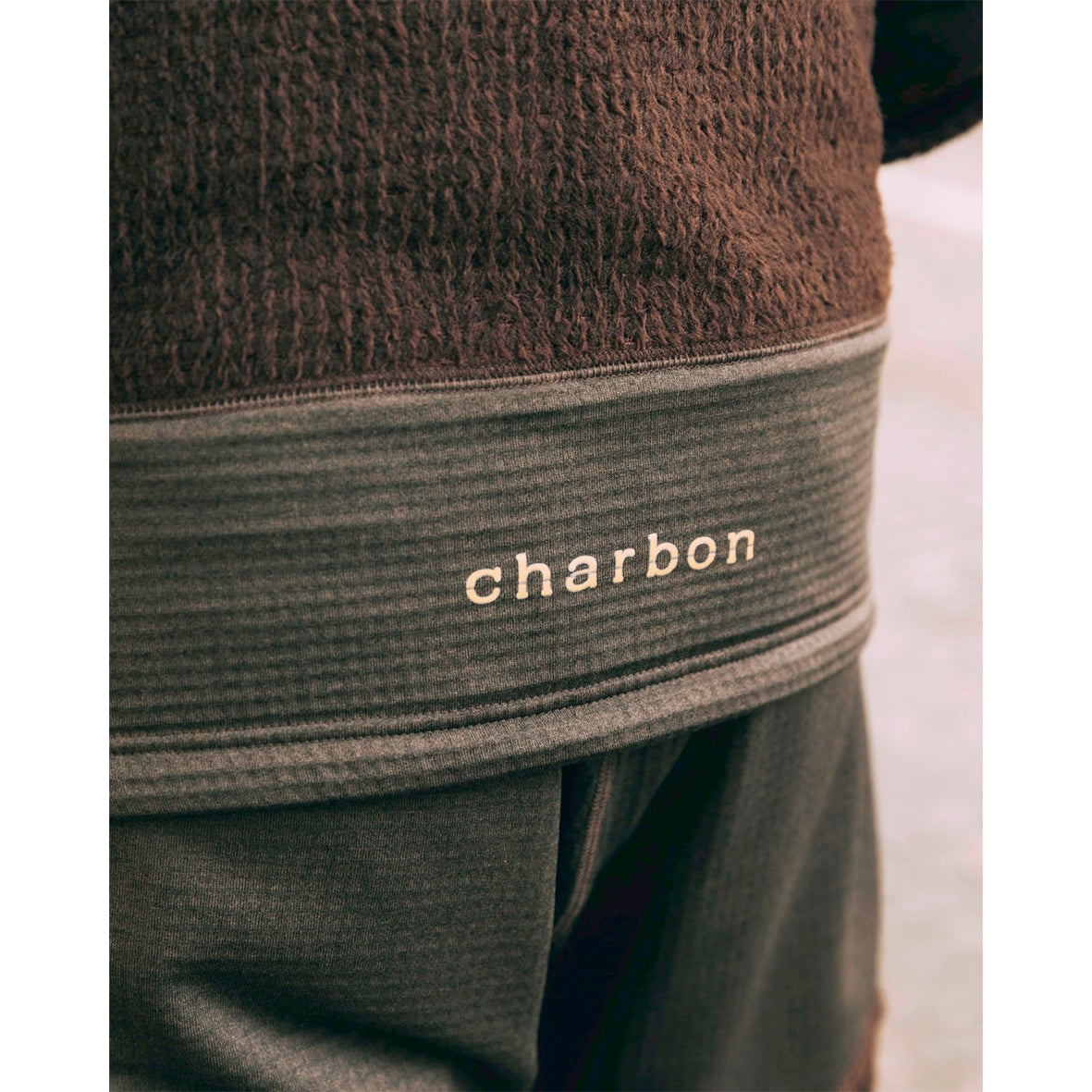 charbon / POLARTEC HYBRID FLEECE HOODIE BLACK