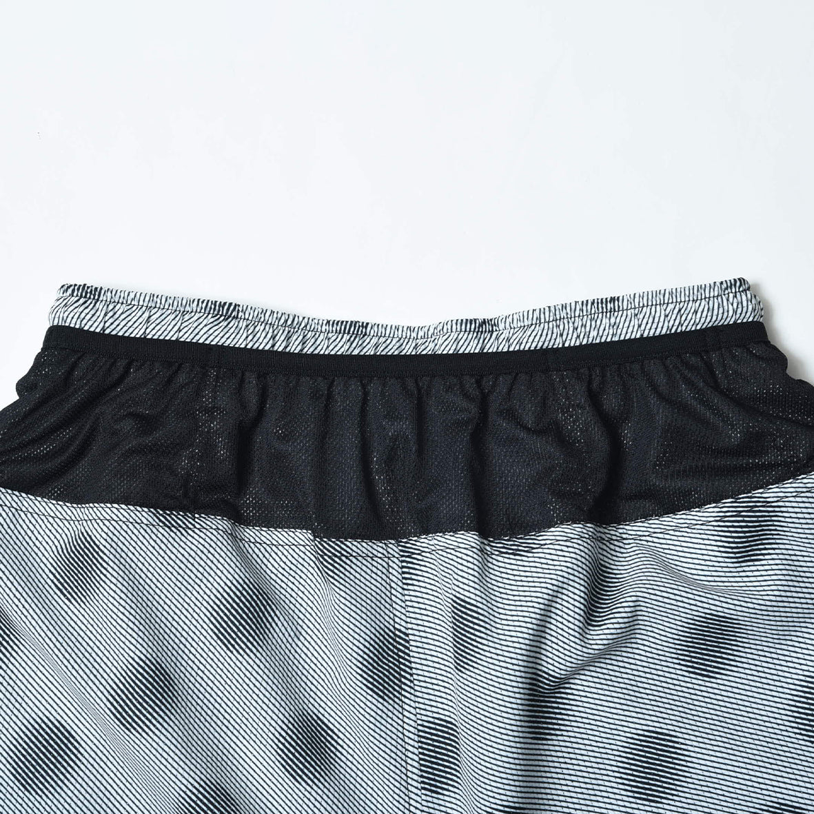 charbon / 7 POCKETS RACING SHORTS DOT (UNISEX)
