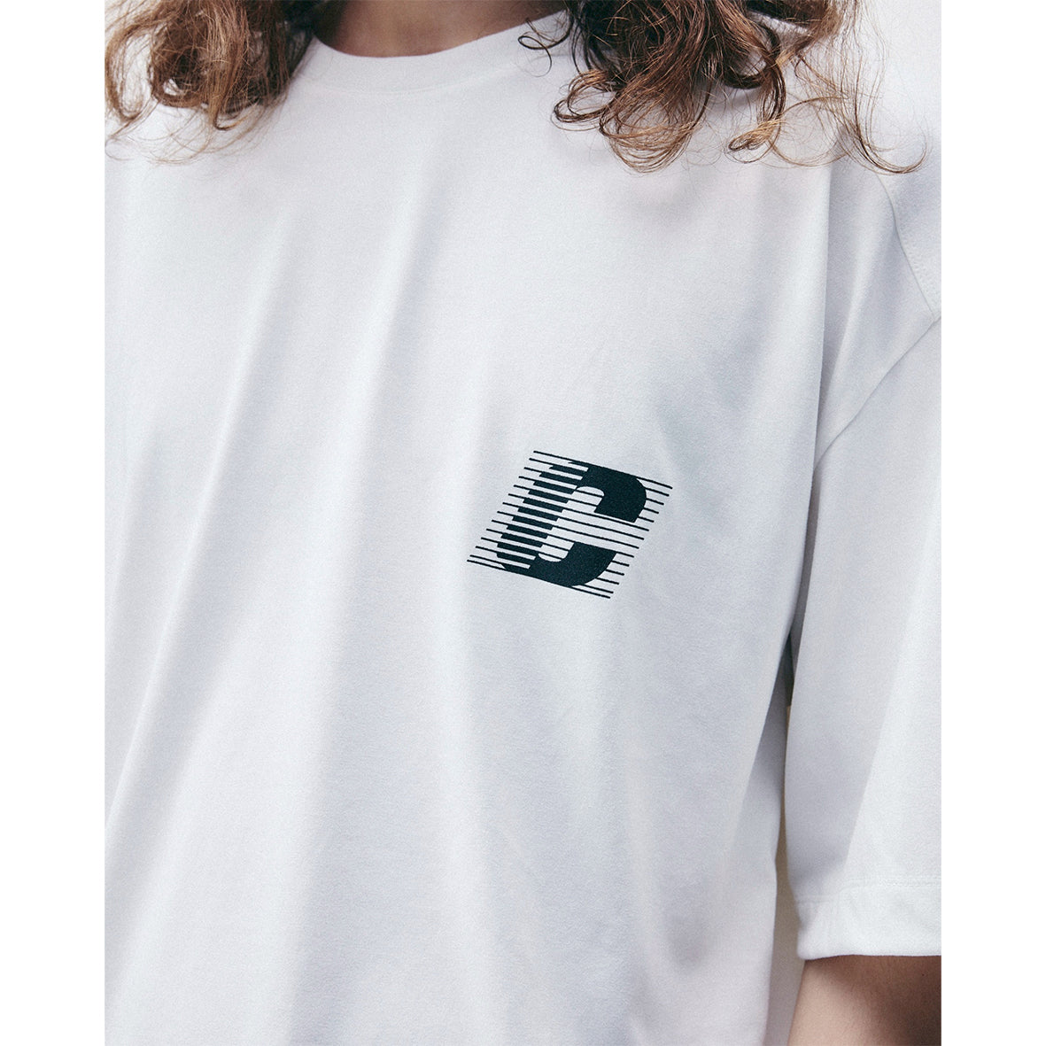 陸上用シャツ charbon BACK LOGO DRY BIG T-SHIRTS charbon / BACK LOGO DRY BIG T-SHIRT WHITE