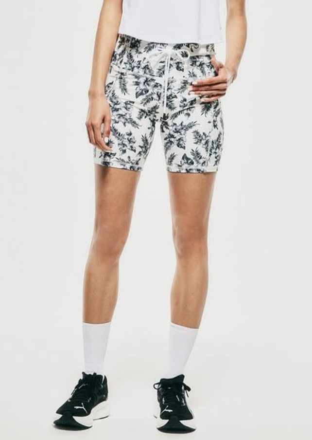 手*れ様 新品 Charbon FLOWER 10 POCKETS ショートレギ FLOWER 10 POCKETS SHORT LEGGINGS（WOMEN）