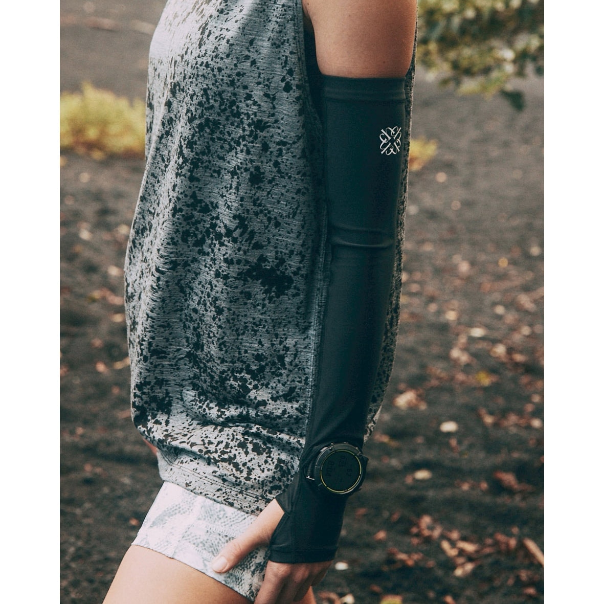 charbon / REDA WOOL SPLASH DYE SLEEVELESS T-SHIRTS GRY×BLK