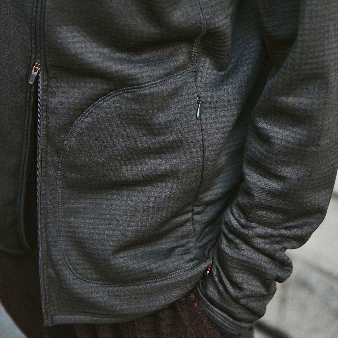 charbon / POLARTEC POWER GRID ZIP UP HOODIE BROWN