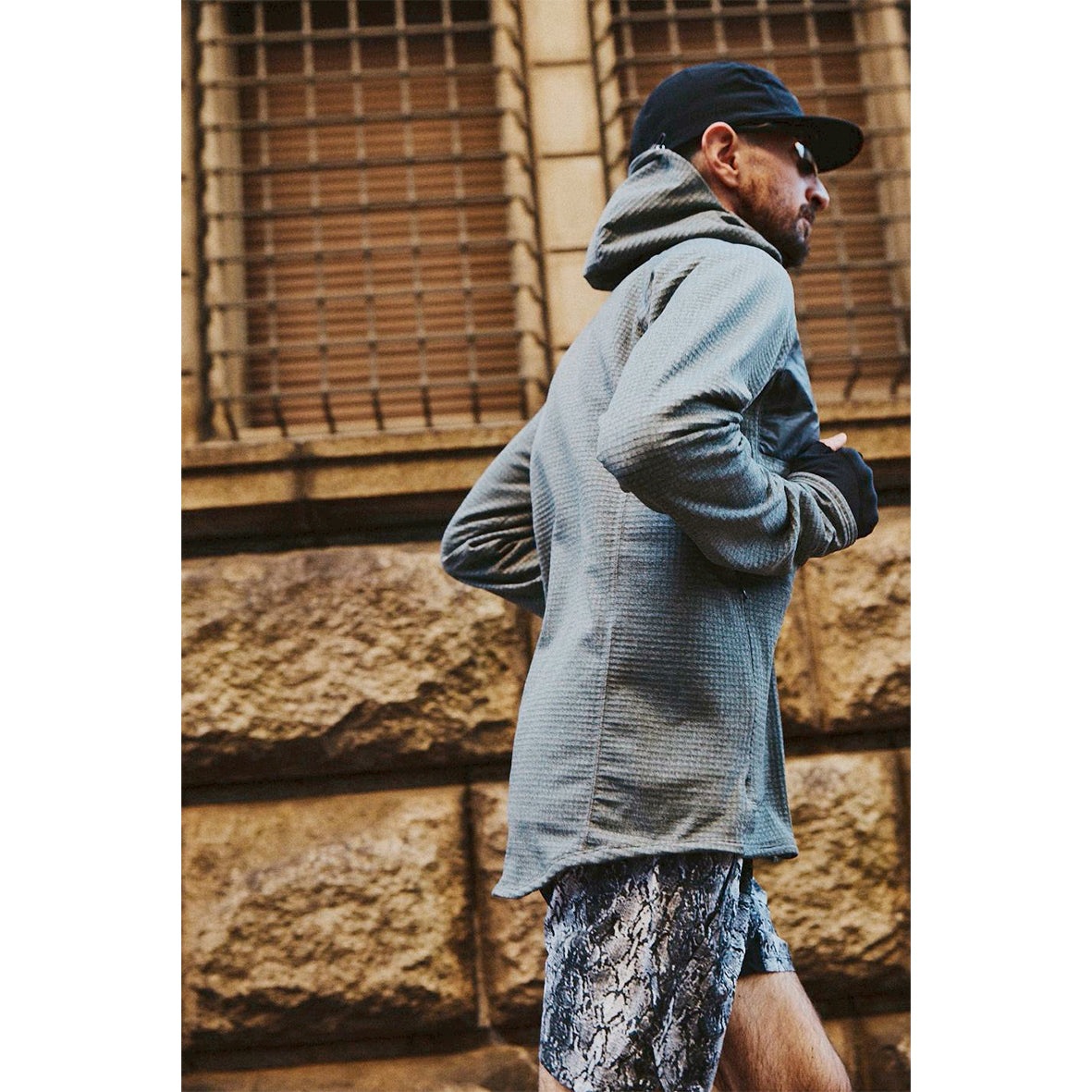 charbon / POLARTEC POWER GRID ZIP UP HOODIE GREY