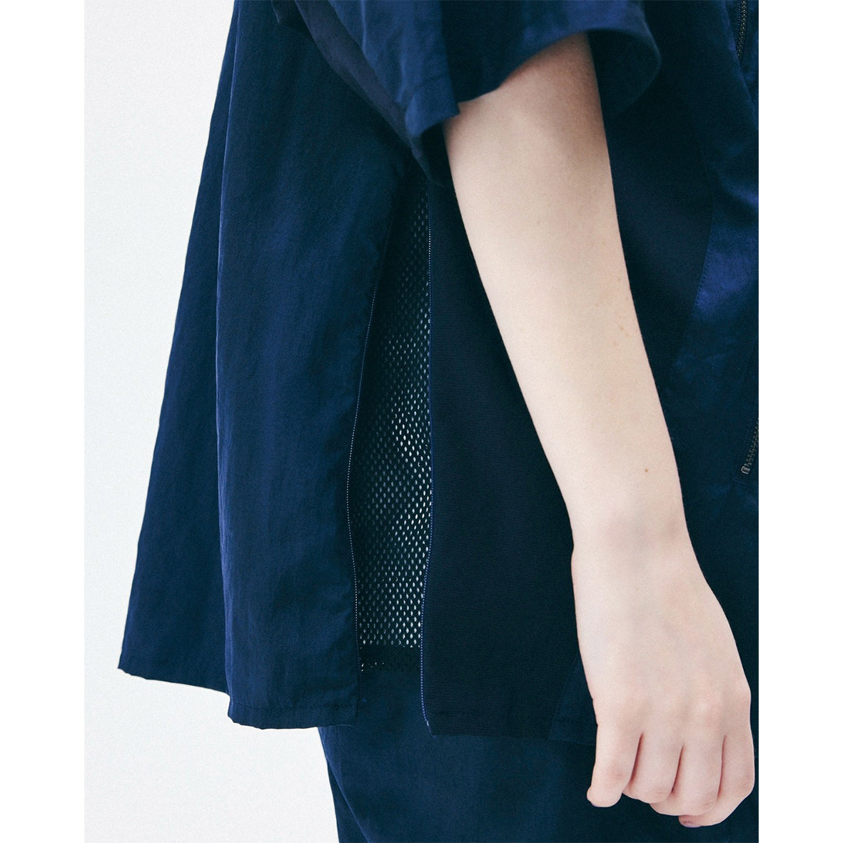 charbon / LIMONTA NYLON ANORAK JACKET NAVY