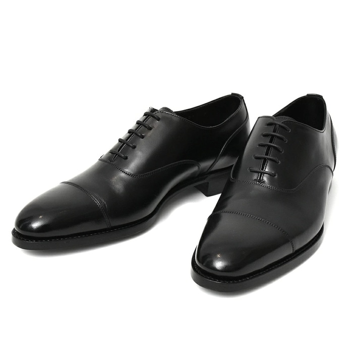 【SALE52%OFF】guji（グジ）<br>カーフレザーストレートチップドレスシューズ 59331 15072000019