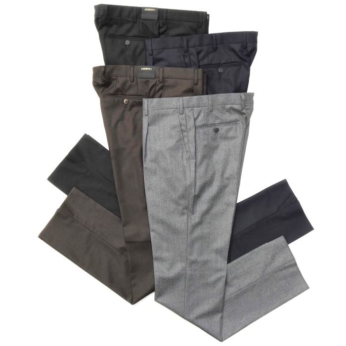 【SALE52%OFF】LATORRE（ラトーレ）<br>VITALE BARBERIS CANONICOヴィターレ バルベリス カノニコ ウールサキソニーソリッド1プリーツテーパードパンツ PBR1/U81142/21559 13006001052