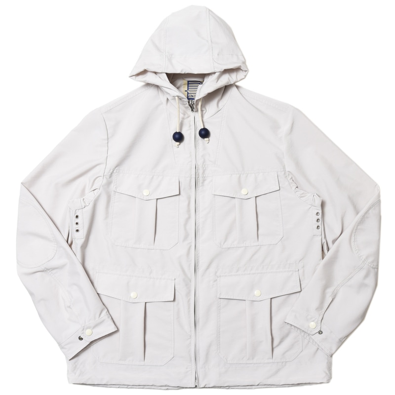 【40%OFF】l'impermeabile（リンペルメアビレ）<br>ナイロンポリエステルソリッドマウンテンパーカ NEW CORTINA/MOVED 14031000027