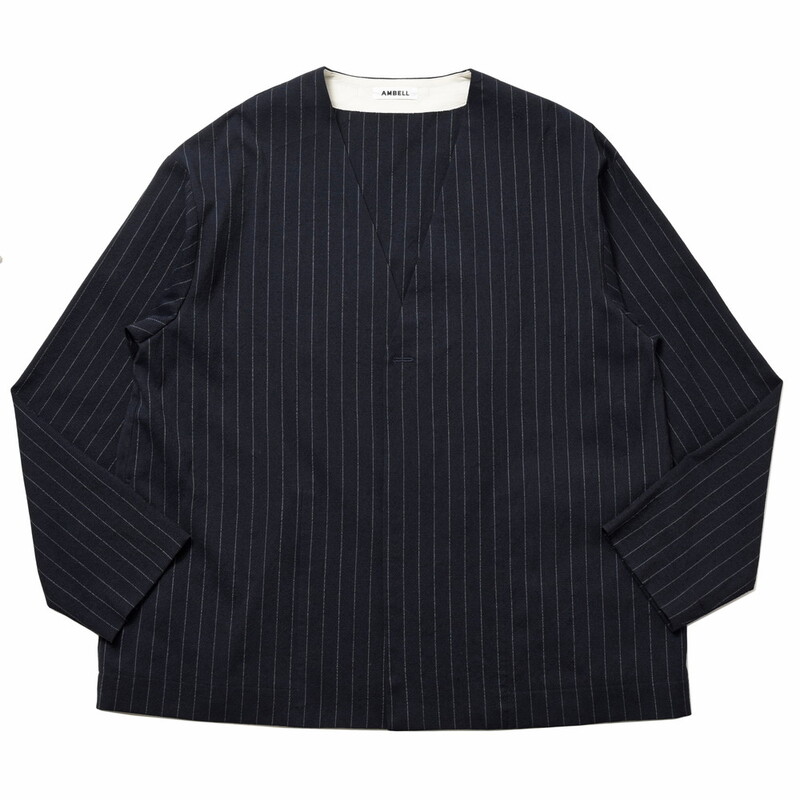 AMBELL（アンベル）<br>ウールシルクピンストライプボタンレスノーカラージャケット 00035（1） 17031402163