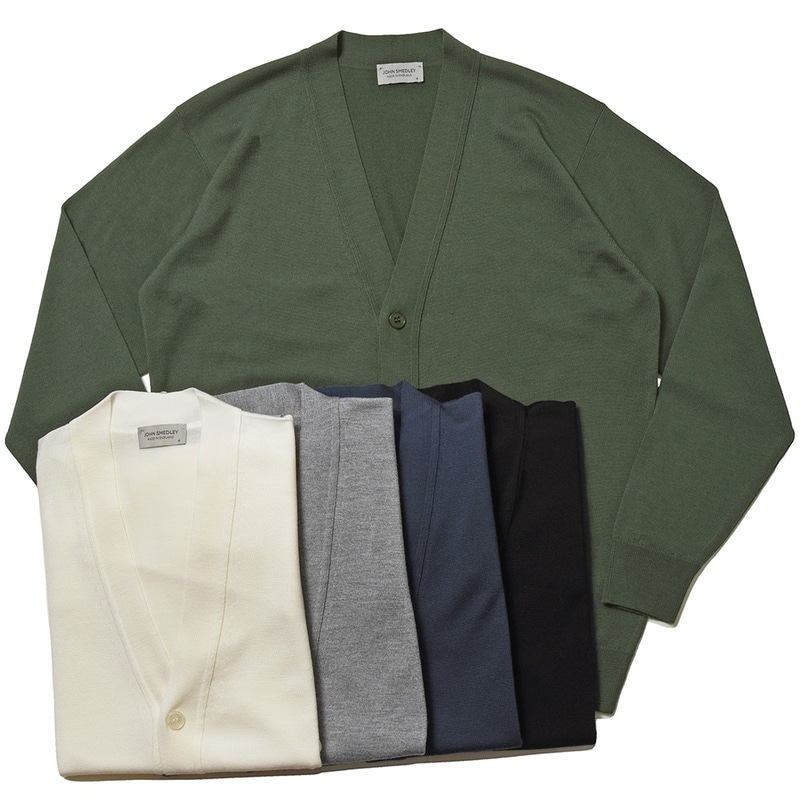 JOHN SMEDLEY（ジョンスメドレー）<br>A4590 メリノウール 24ゲージ Vネック ニットカーディガン