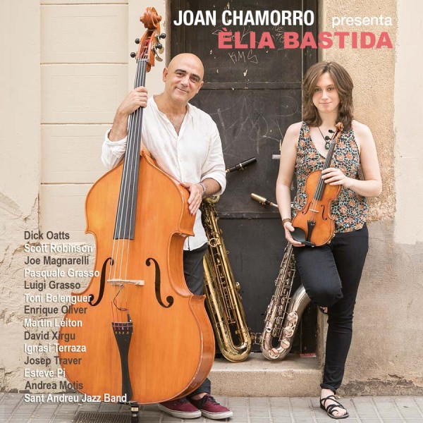 Presenta Elia Bastida (Joan Chamorro)