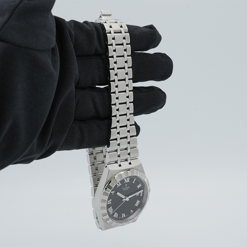 TUDOR ロイヤル 38mm ブラック文字盤 Ref.M28500-0003 中古品通販