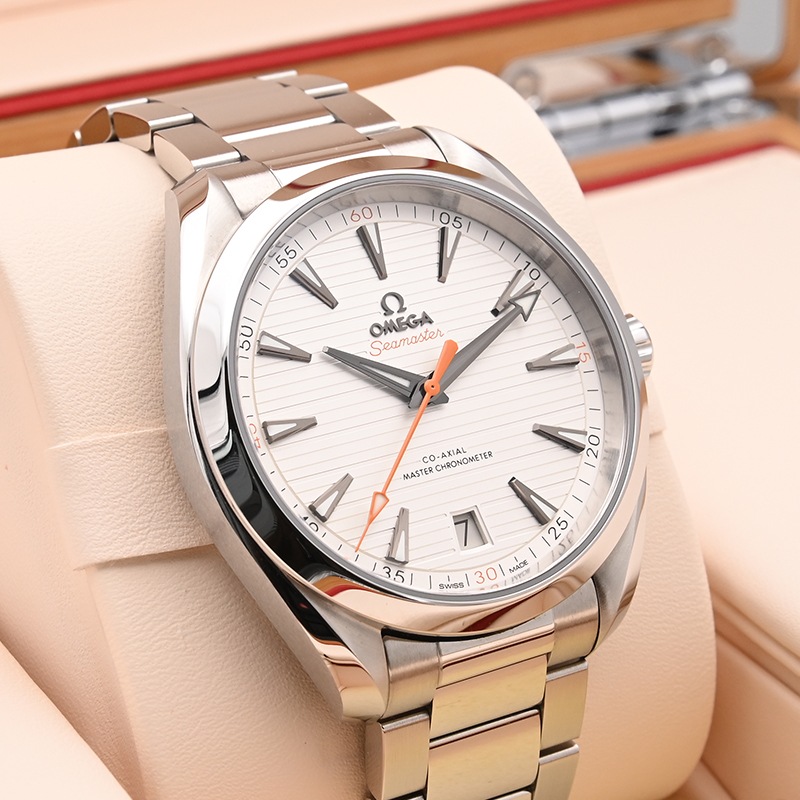 OMEGA シーマスター アクアテラ 150M 41mm シルバー文字盤 Ref.220.10