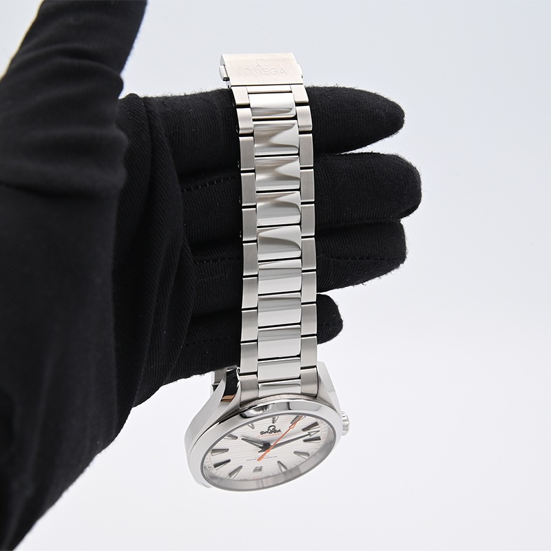 OMEGA シーマスター アクアテラ 150M 41mm シルバー文字盤 Ref.220.10