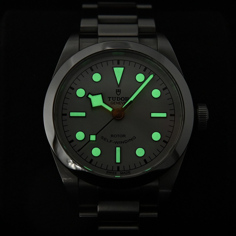 【専用】TUDOR ヘリテージ　black bay 36 黒文字盤 79500 新品)TUDOR チューダー ヘリテージブラックベイ 36 ブラック