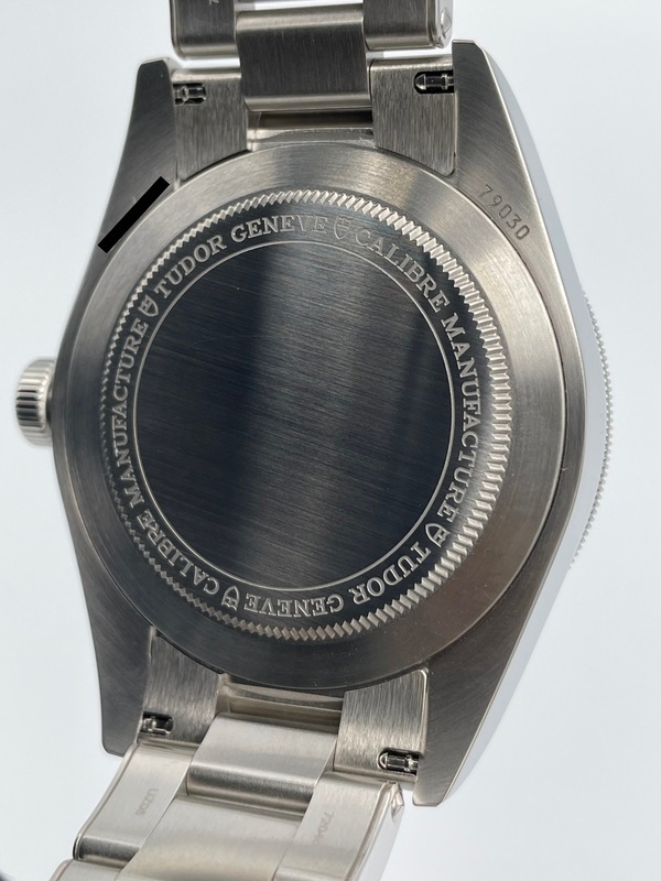 TUDOR ブラックベイ 58 青文字盤 Ref.79030B 中古品通販｜CLARITY