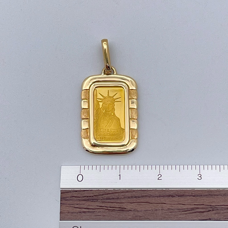 ぴの　18kネックレストップ　1g ぴの 18kネックレストップ 1g ぴの 18kネックレストップ 1g ぴの様専用