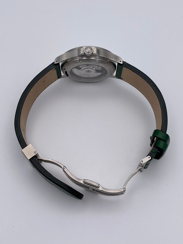 確認用【限定】クラックグラス エメラルド グリーン Feuerhand Sinn 556.EG エメラルドグリーン 中古品通販｜CLARITY(クラリティ)