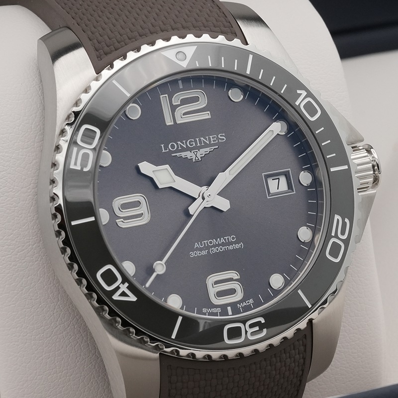 LONGINES ハイドロコンクエスト 41mm グレー文字盤 Ref.L3.781.4.76.9 
