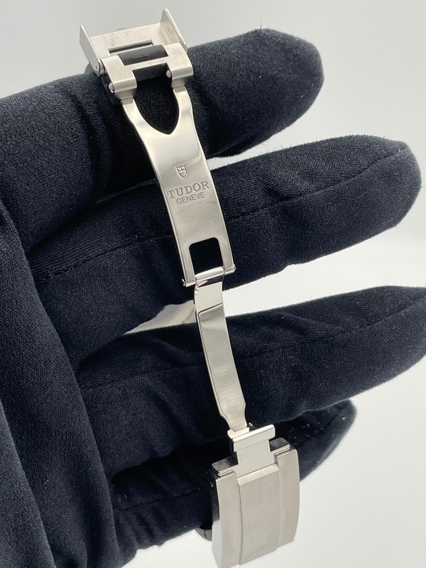 TUDOR ブラックベイ 54 ラバーストラップ Ref.M79000N-0002 中古品通販 