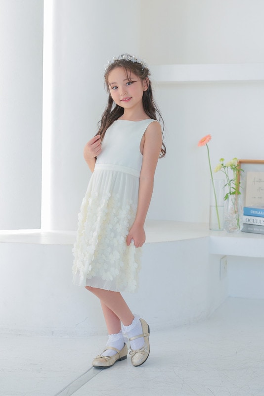新品 Pastourelle by Pippa&Julie ドレス ４歳 女の子 新品 Pastourelle by Pippa&Julie ドレス 4歳 女の子