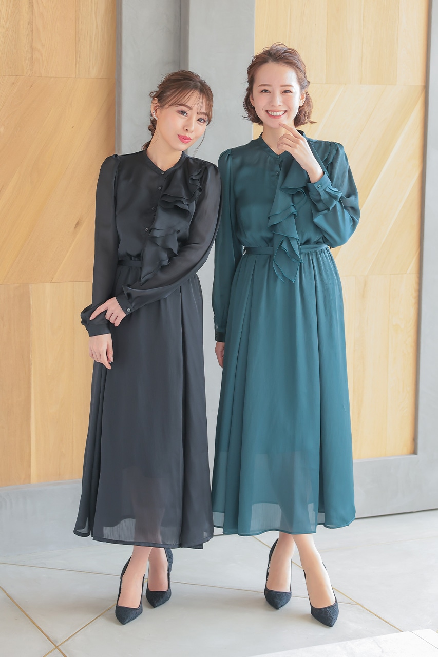 ヨーリューサテンロングワンピース ブラック/M｜結婚式のパーティー