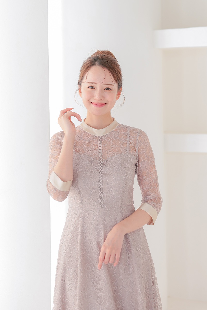 サテンドッキングオケージョンレースドレス ベージュ/M｜結婚式