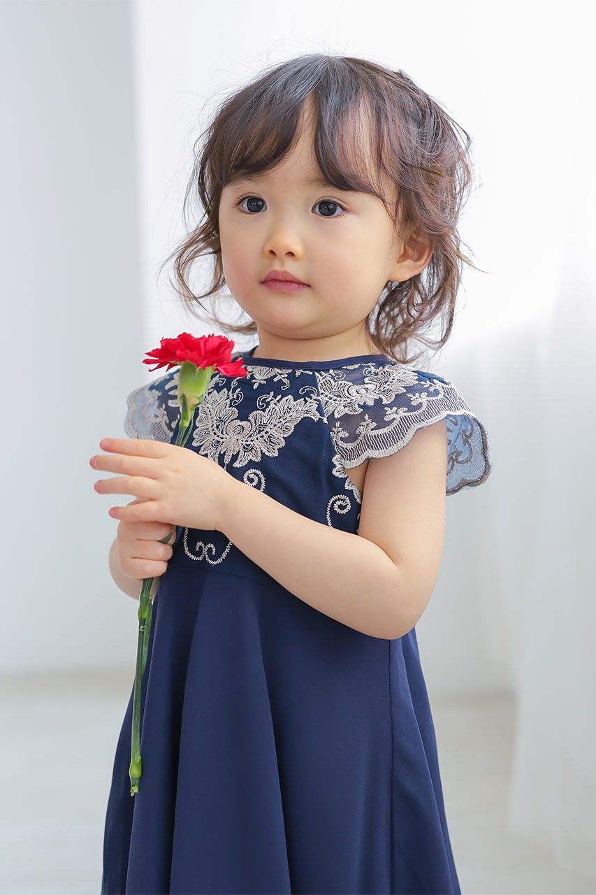✨1度着用✨ungaro ネイビー フォーマルドレス Mサイズ クリーニング済 Kids ゴールド刺繍Aラインドレス ネイビー 4歳｜結婚式の