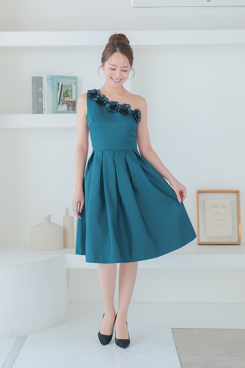 結婚式 パーティードレス☆ aga アシンメトリーショルダーレース