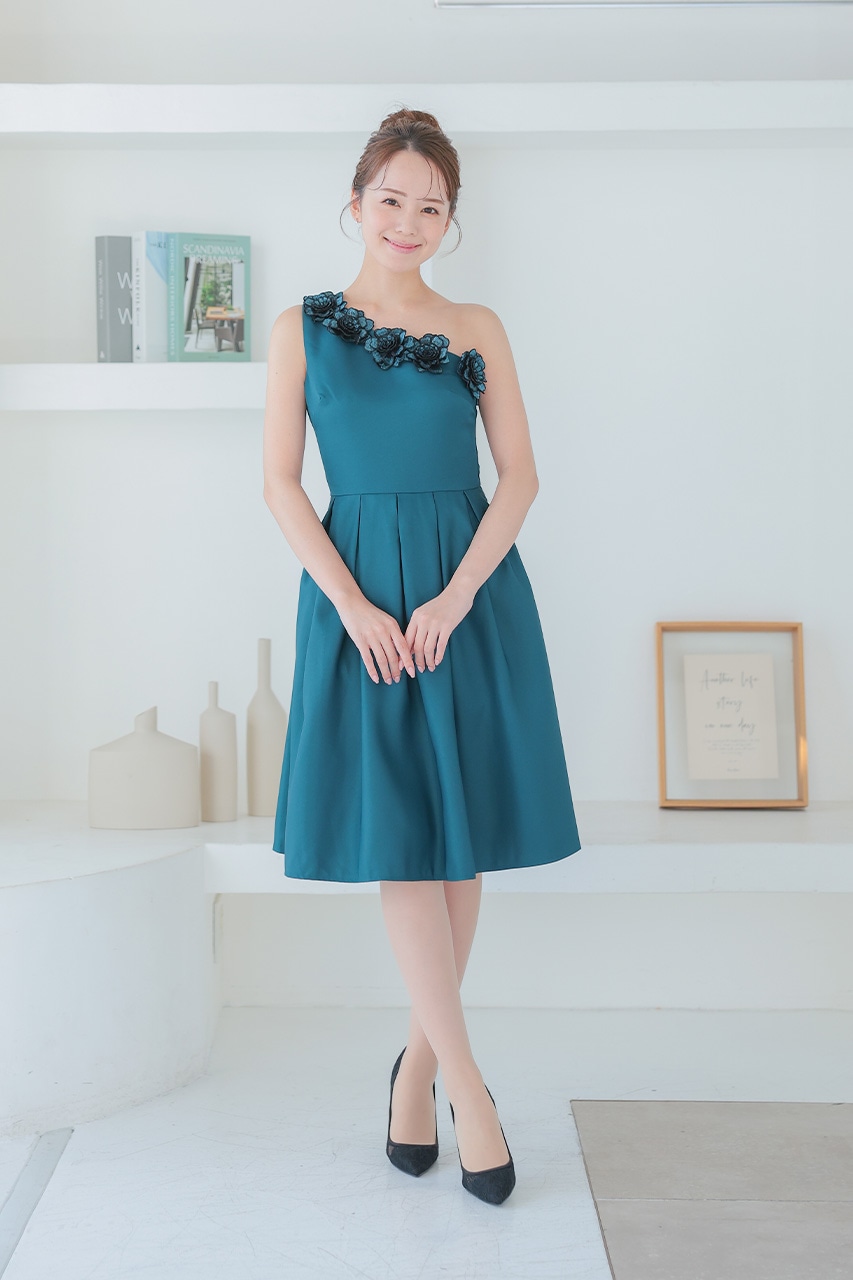 春夏 アシンメトリードレス パーティー用 3Dフラワーディテールアシンメトリードレス Sサイズ|結婚式の