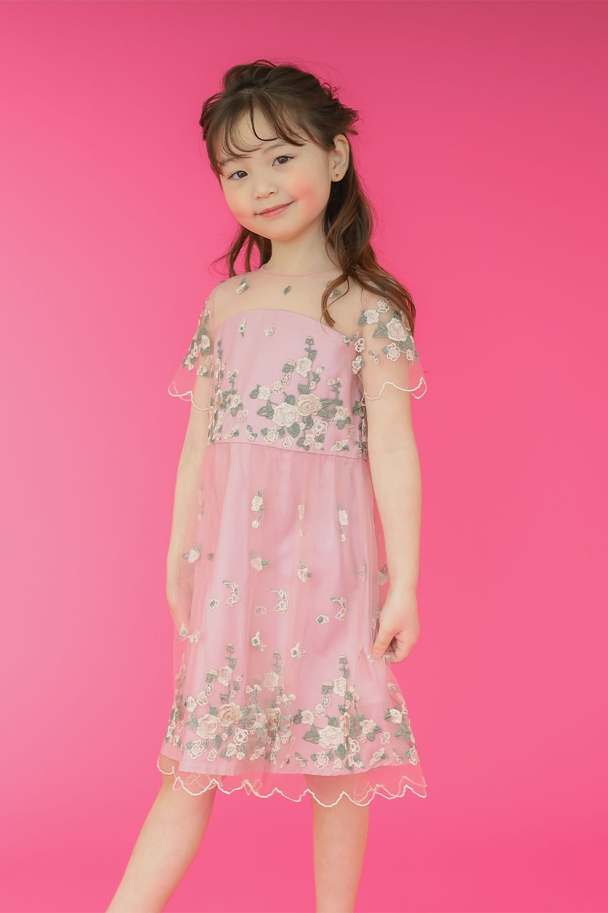 お値引きしました TOCCA子供用ドレス 120サイズ 花 レース Kids フラワー刺繍シアーレースドレス 6歳|結婚式のパーティー