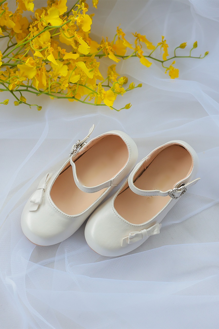 �ڥ����ȥ�åȡ�Kids �ե����ޥ륷�塼�� �ѡ���ۥ磻�� 16cm