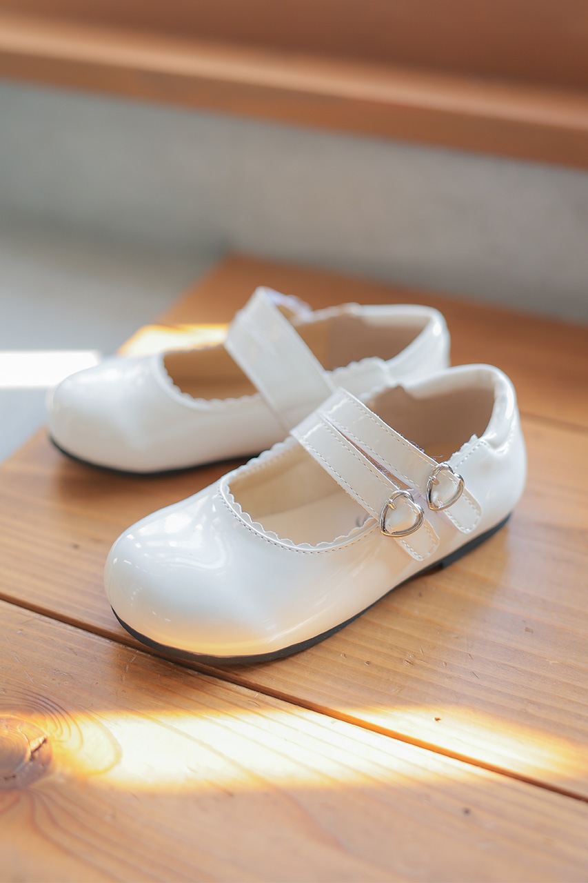 Kids �ե����ޥ륷�塼�� ���ʥ��ۥ磻�� 16cm(�߸˭�)