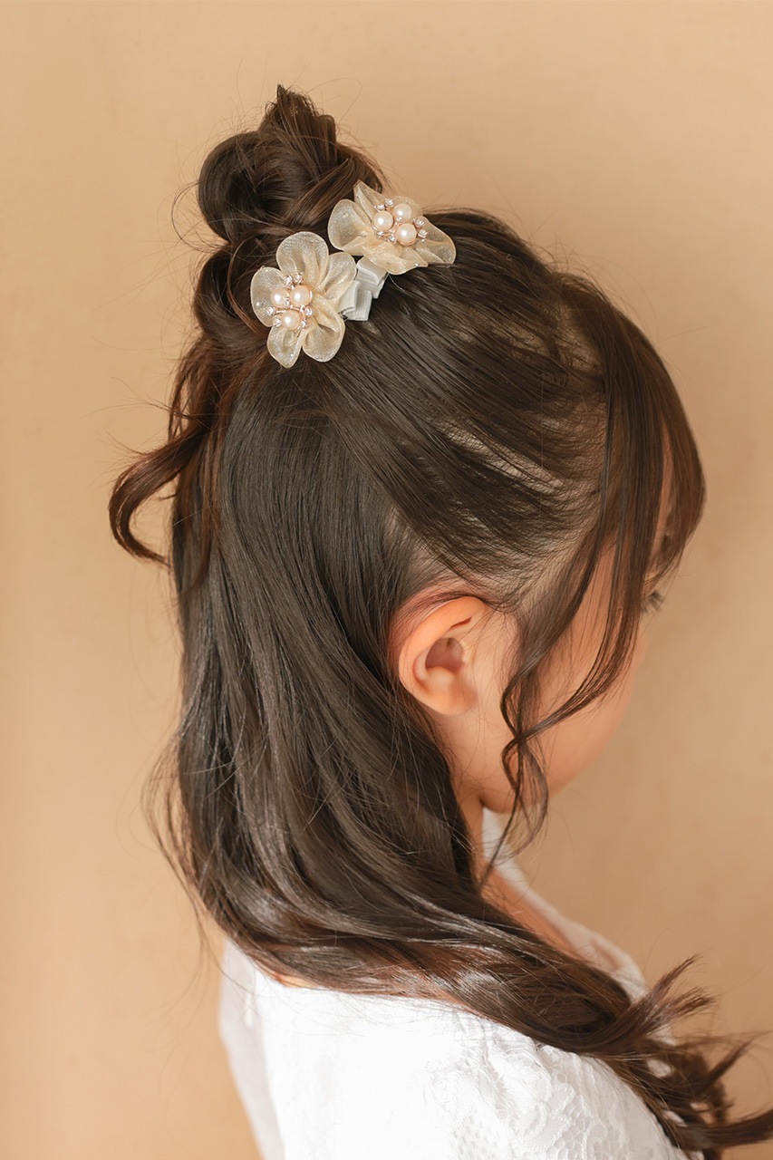 販売のみ】Kids パールフラワーヘアクリップ 2個セット ベージュ｜結婚