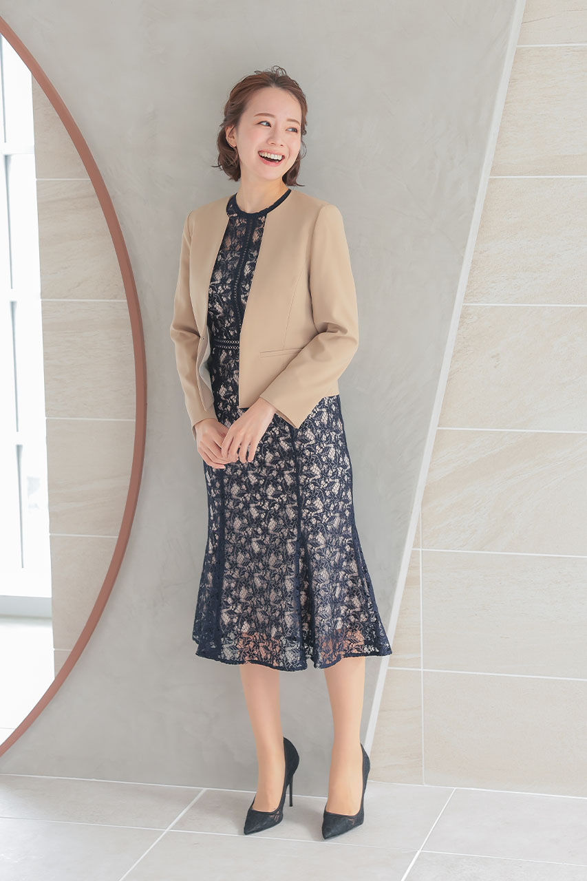 ベーシックノーカラージャケット ベージュ/M｜結婚式の