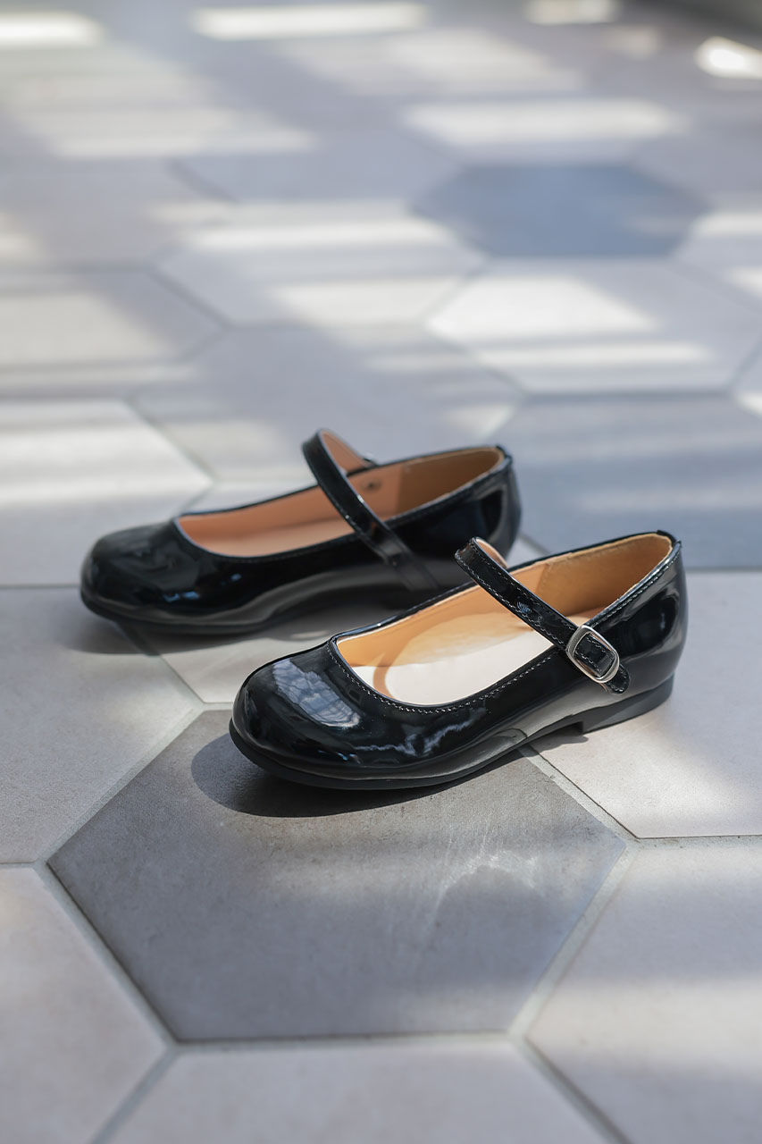 Kids �ե����ޥ륷�塼�� ���ʥ��֥�å� 19cm(�߸˭�)