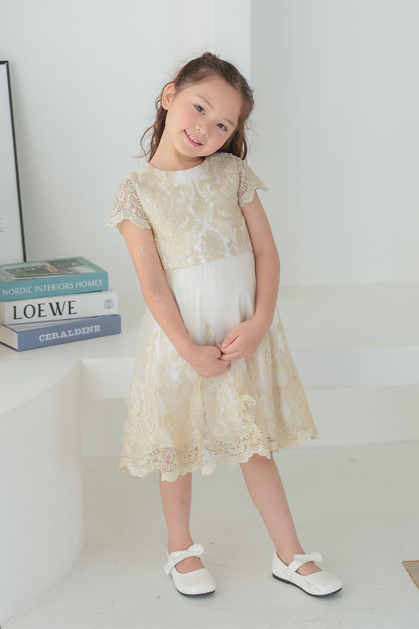 Kids ������ɥ졼���ѡ��ƥ����ɥ쥹 6��